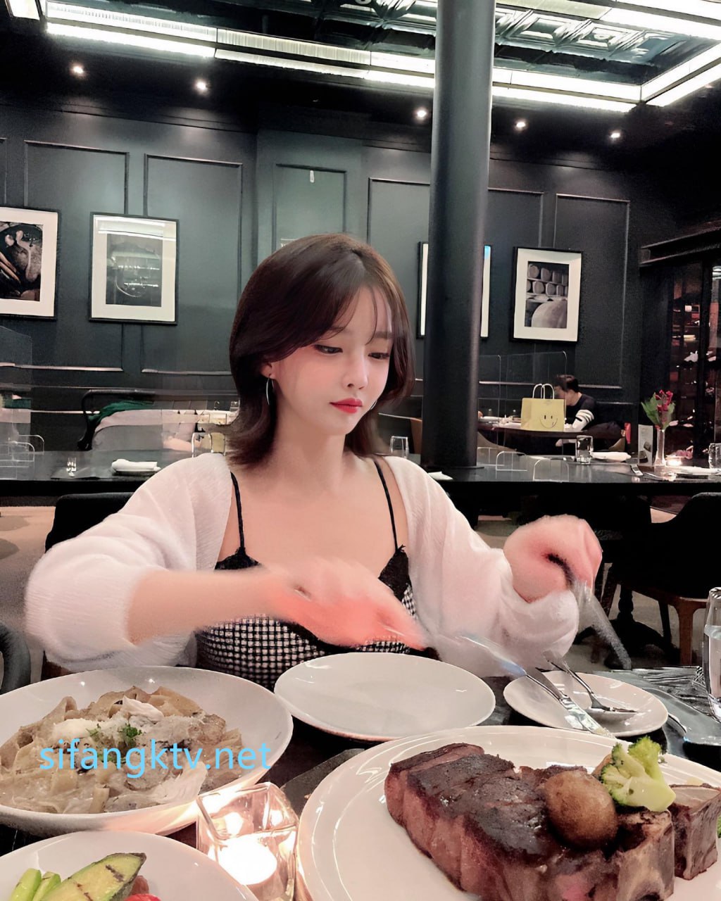 【2023-07-28】Who wants a tasty kiss with me❤️.m4v